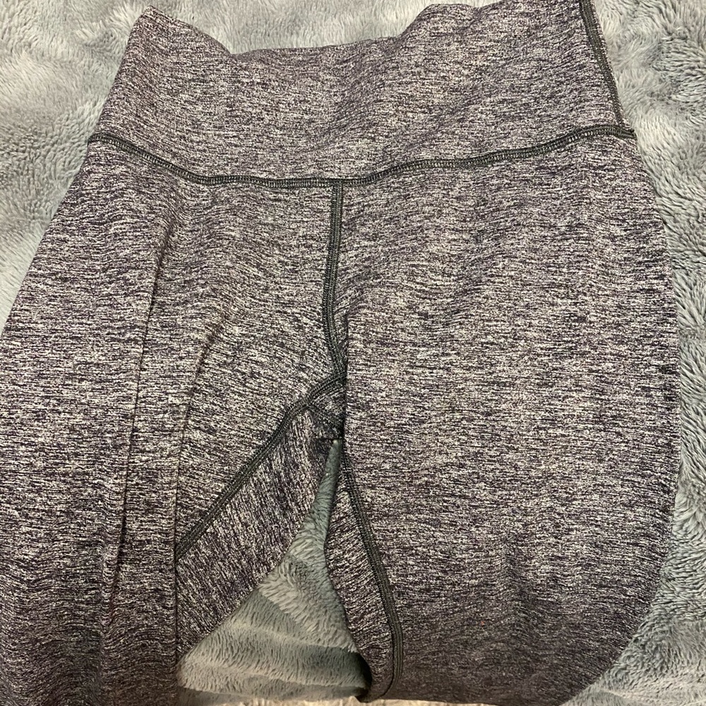 Size 6 lulu grey leggings
